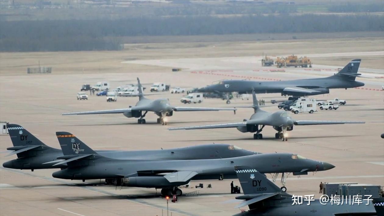 退役120架，美国空军战斗机和轰炸机仍超过2300架，空中霸主名不虚传—美国退役飞机公司