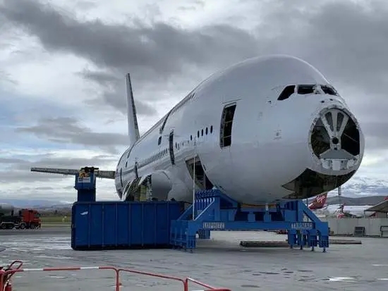 要拆了 法航首架退役A380完成最后一飞—美国退役飞机协会