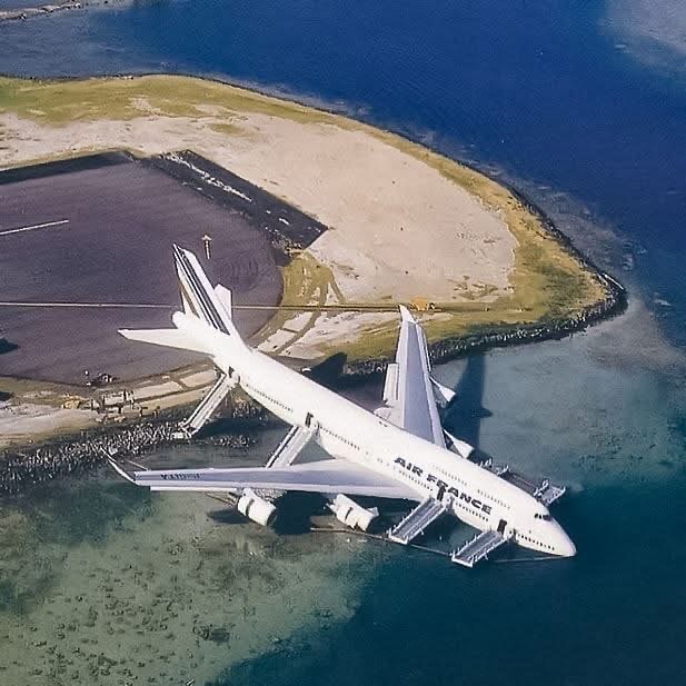 海岸上的747--美国退役飞机协会